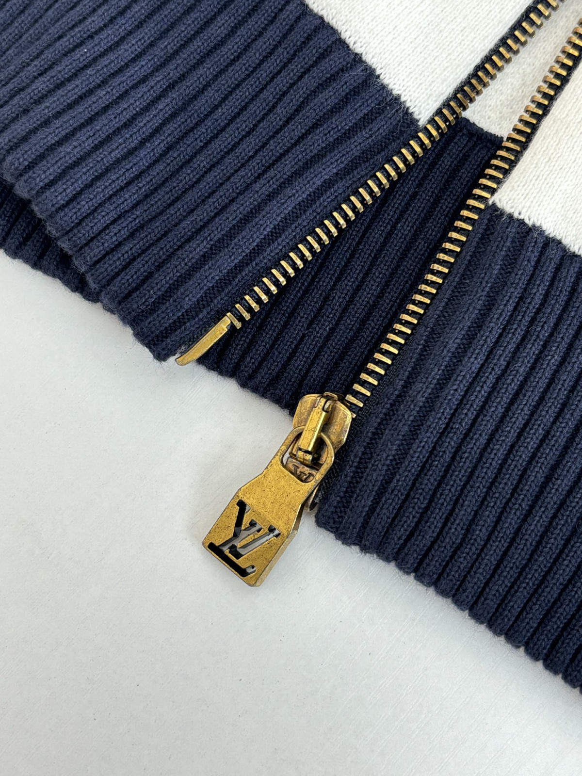 af1cc783eaef7217de15e27998ec060b_1755940493_9082.jpg