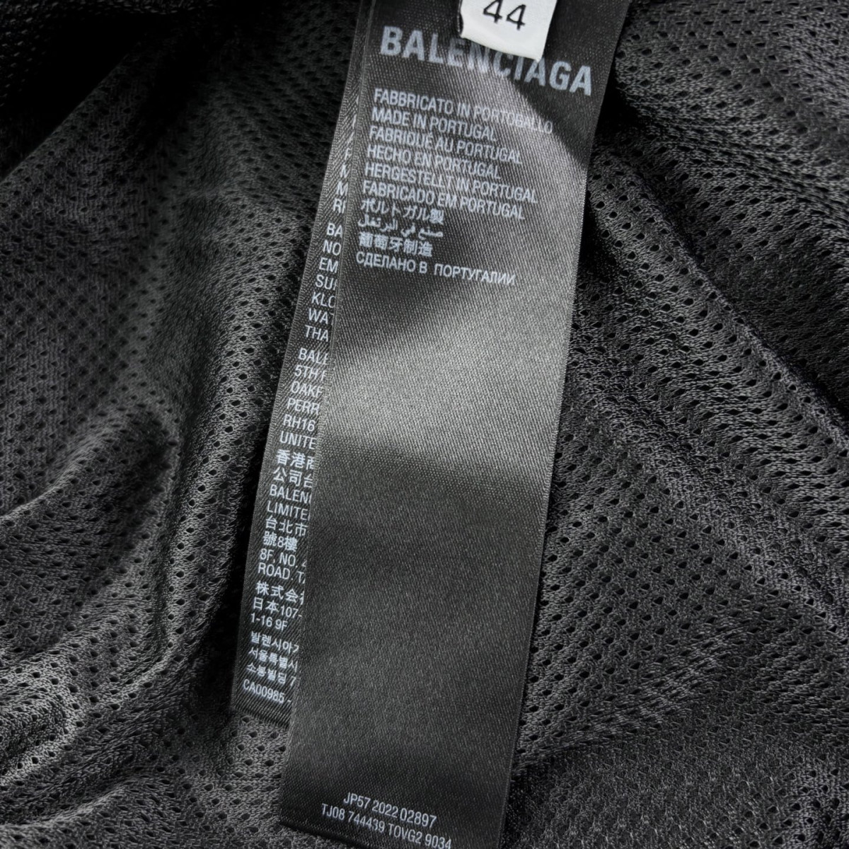 cb918a79c7d08bed2fe37703f80cf4f3_1754295640_318.jpg
