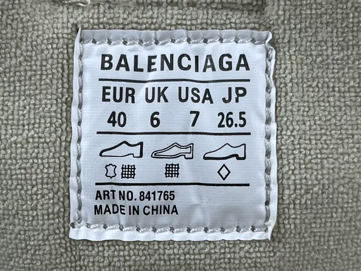 fd6a3fe0fb55c60ef298df4e338241ab_1756193755_1057.jpg