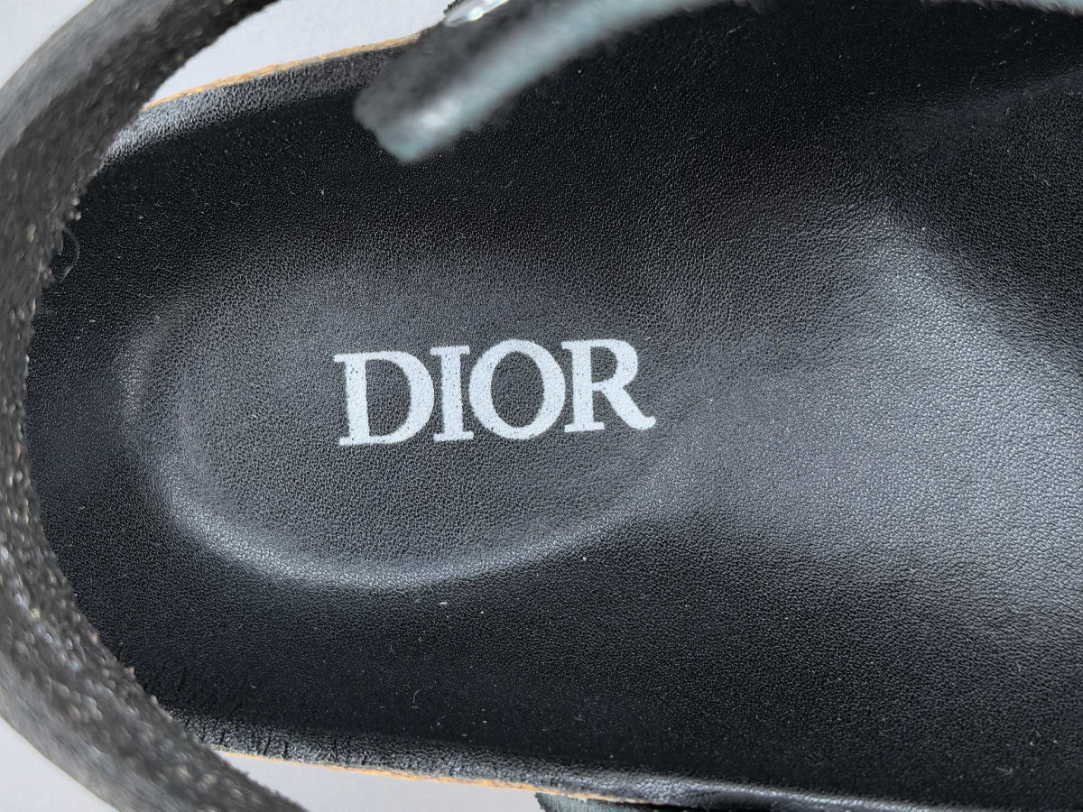 53d9dc69ace9647df6661cd85ef8e0f6_1757395833_2966.jpg