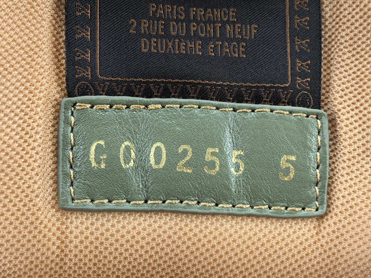 e9a2d07f5ad70425148fe586f4419aac_1758615846_2102.jpg