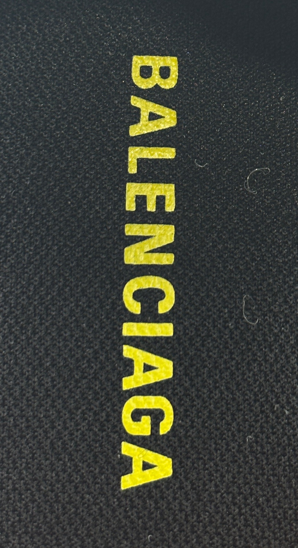 efcfa54f6fc87b04e52d315d70b331a9_1760785493_5448.jpg